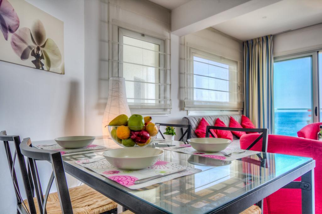 Beachfront Trident Протарас Экстерьер фото